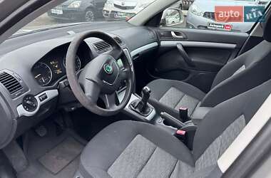Лифтбек Skoda Octavia 2011 в 