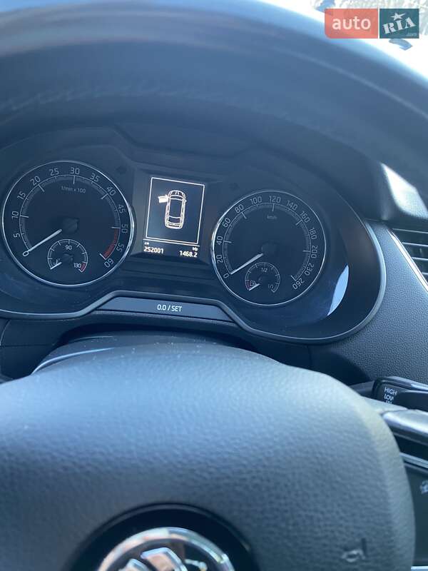 Универсал Skoda Octavia 2017 в Ивано-Франковске