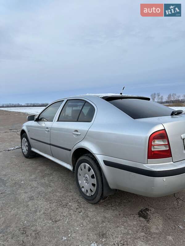 Лифтбек Skoda Octavia 2006 в Куликовке