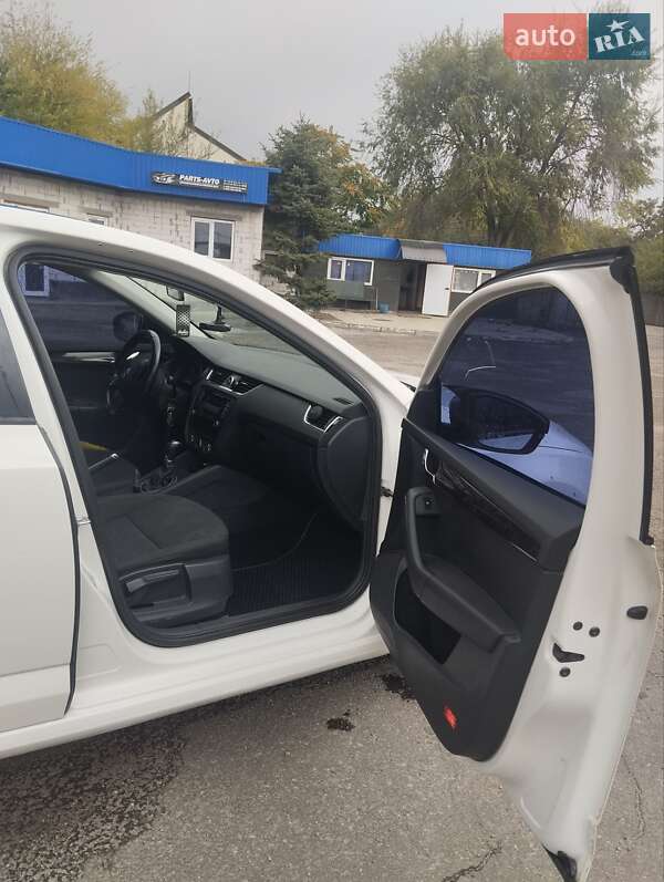 Ліфтбек Skoda Octavia 2013 в Запоріжжі