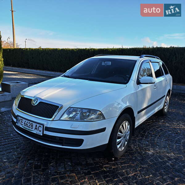 Универсал Skoda Octavia 2008 в Днепре