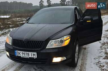 Лифтбек Skoda Octavia 2012 в 