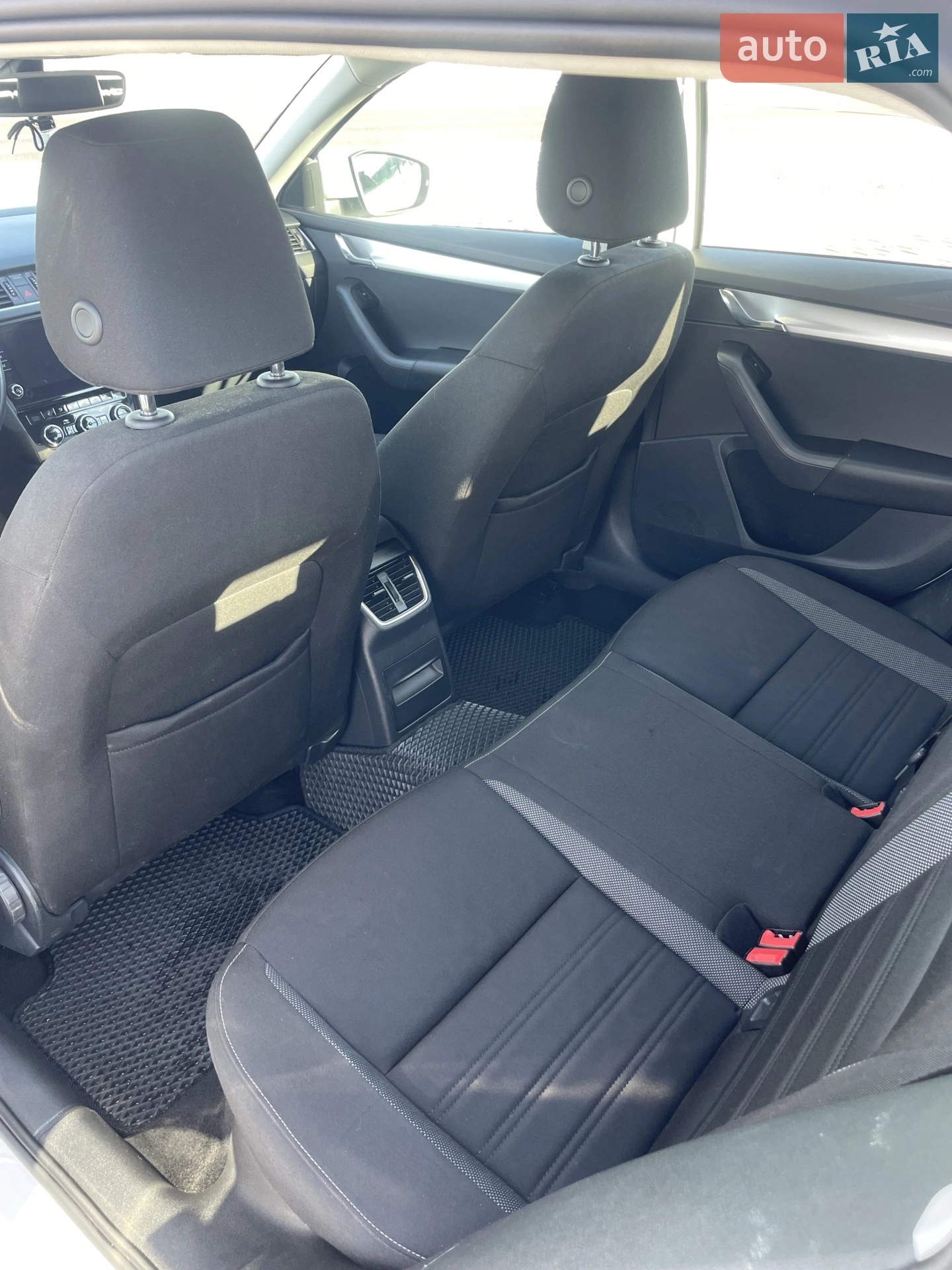 2019 Skoda Octavia - мініатюра 16