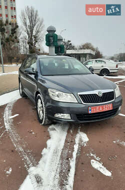 Універсал Skoda Octavia 2010 в Харкові