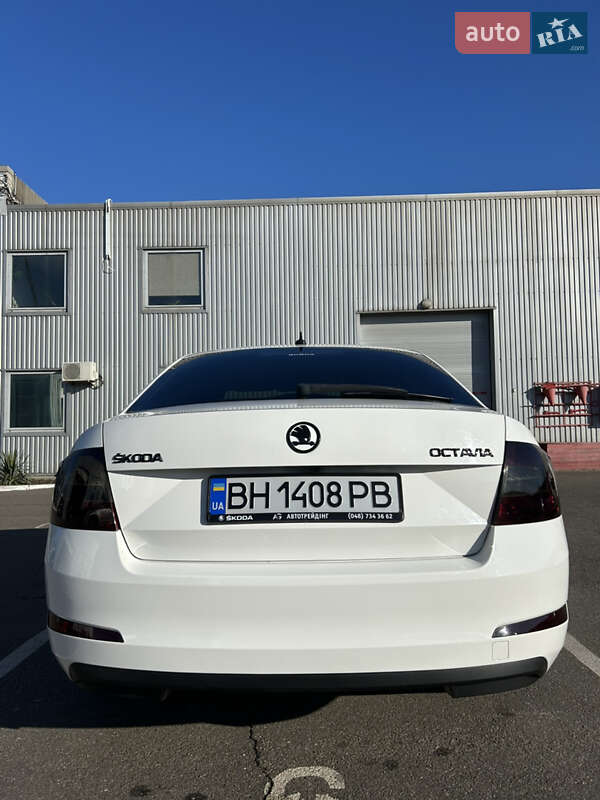 Лифтбек Skoda Octavia 2013 в Одессе