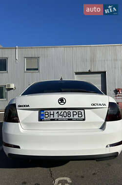 Лифтбек Skoda Octavia 2013 в 