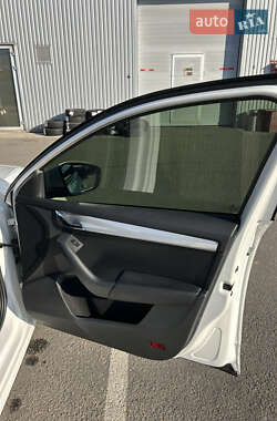 Лифтбек Skoda Octavia 2013 в 