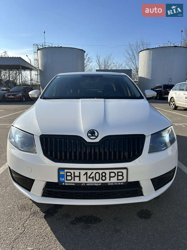 Лифтбек Skoda Octavia 2013 в Одессе