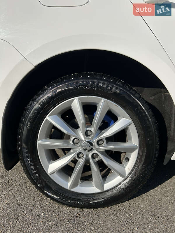 Лифтбек Skoda Octavia 2013 в Одессе