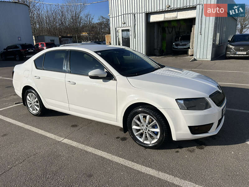 Лифтбек Skoda Octavia 2013 в Одессе