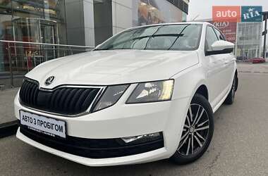 Универсал Skoda Octavia 2017 в Киеве