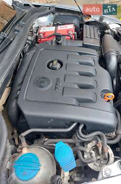 Лифтбек Skoda Octavia 2010 в 