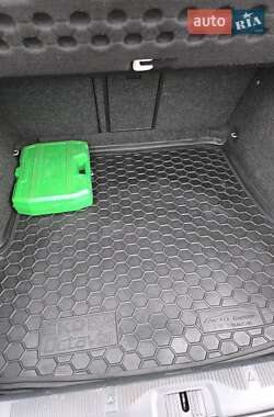 Лифтбек Skoda Octavia 2010 в 