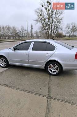 Лифтбек Skoda Octavia 2010 в 