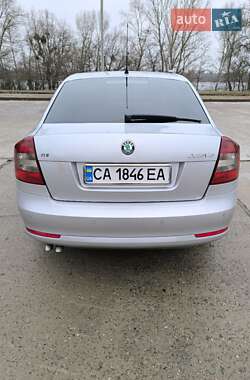 Лифтбек Skoda Octavia 2010 в 
