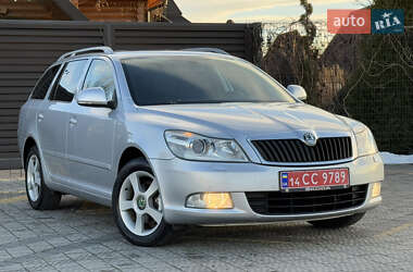 Универсал Skoda Octavia 2009 в Стрые