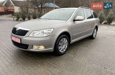 Универсал Skoda Octavia 2011 в Полтаве