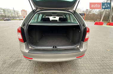 Универсал Skoda Octavia 2011 в Полтаве