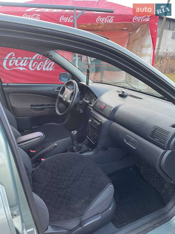 Лифтбек Skoda Octavia 2002 в Ивано-Франковске