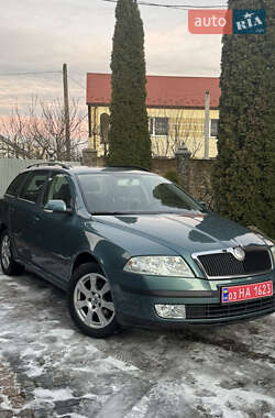 Універсал Skoda Octavia 2006 в Луцьку