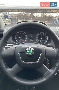 Лифтбек Skoda Octavia 2009 в Полтаве