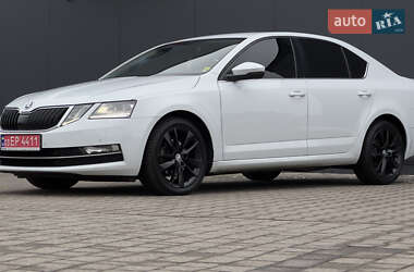 Ліфтбек Skoda Octavia 2020 в Мукачевому