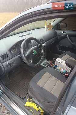 Универсал Skoda Octavia 2004 в Ромнах