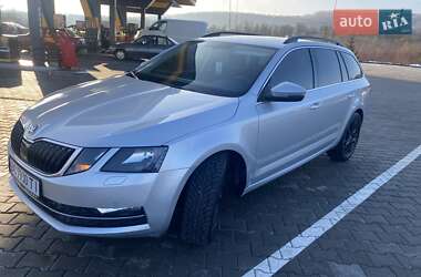 Универсал Skoda Octavia 2018 в Золочеве