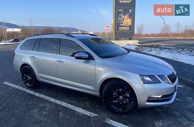 Универсал Skoda Octavia 2018 в Золочеве