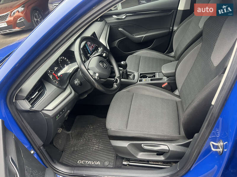 Лифтбек Skoda Octavia 2020 в Киеве