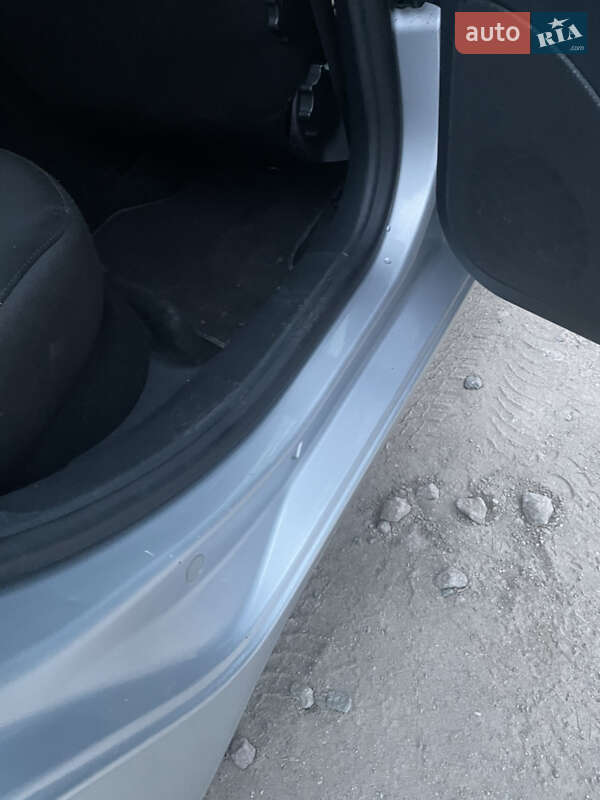 Універсал Skoda Octavia 2010 в Вознесенську