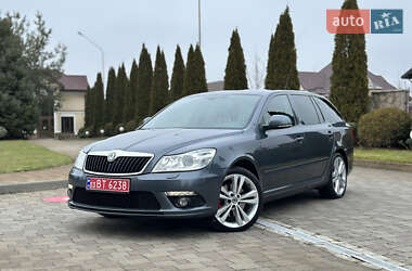 Універсал Skoda Octavia 2010 в Сарнах