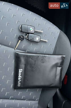 Лифтбек Skoda Octavia 2006 в 