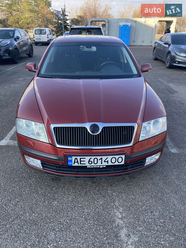 Лифтбек Skoda Octavia 2005 в Днепре