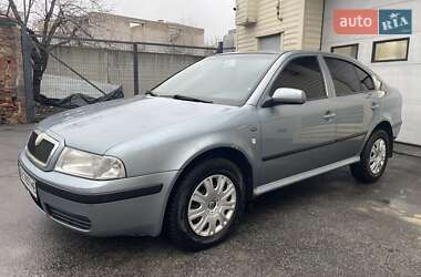 Ліфтбек Skoda Octavia 2004 в Харкові