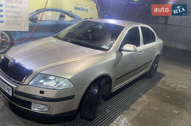 Лифтбек Skoda Octavia 2005 в Львове