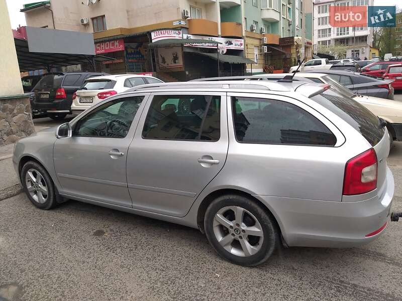 Універсал Skoda Octavia 2012 в Кам'янець-Подільському