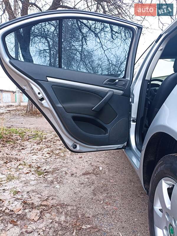 Ліфтбек Skoda Octavia 2011 в Конотопі