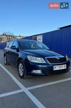 Універсал Skoda Octavia 2011 в Калуші