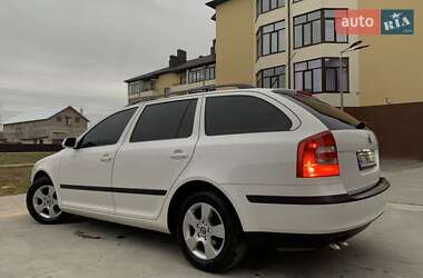 Универсал Skoda Octavia 2008 в Богородчанах