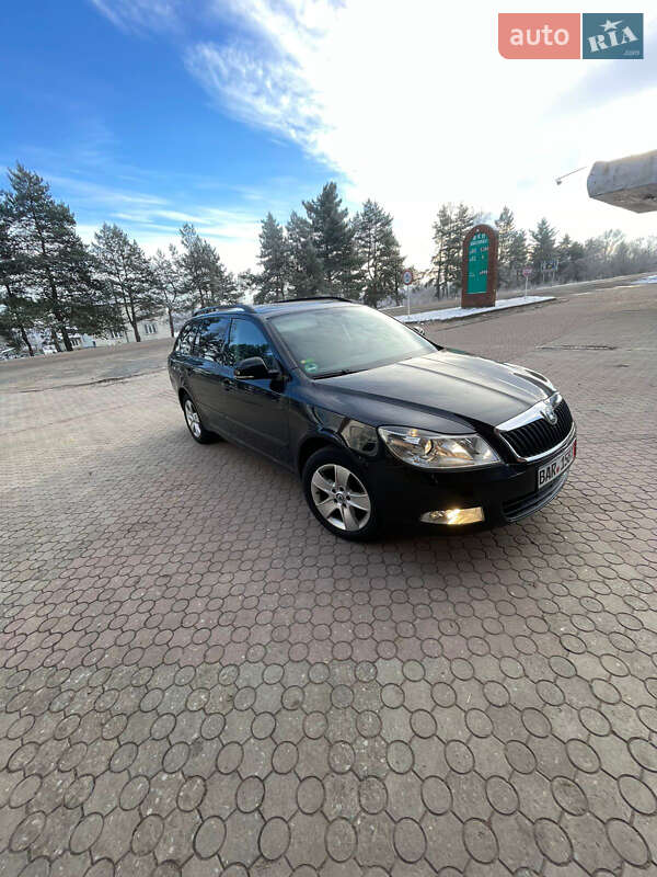 Універсал Skoda Octavia 2009 в 