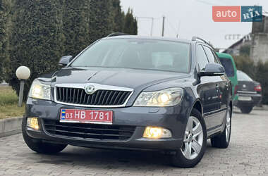 Универсал Skoda Octavia 2011 в Сарнах