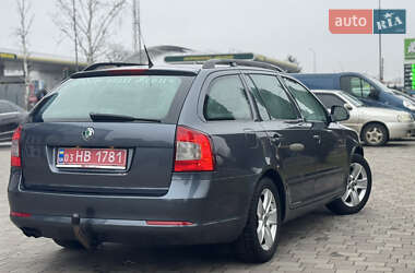 Универсал Skoda Octavia 2011 в Сарнах