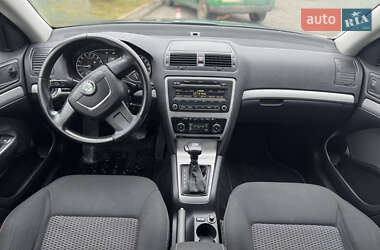 Универсал Skoda Octavia 2011 в Сарнах