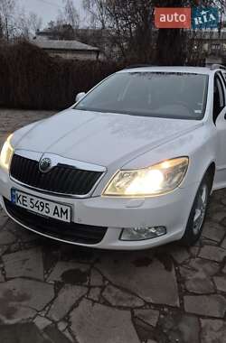 Универсал Skoda Octavia 2012 в Новомосковске