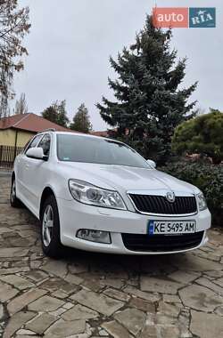 Универсал Skoda Octavia 2012 в Новомосковске