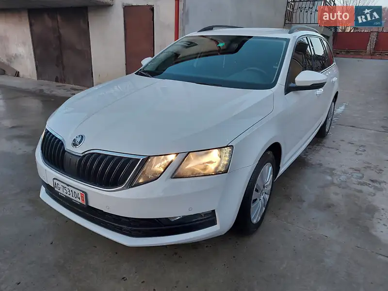 Универсал Skoda Octavia 2020 в 