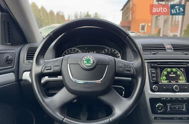 Универсал Skoda Octavia 2012 в Стрые