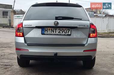 Універсал Skoda Octavia 2014 в Житомирі