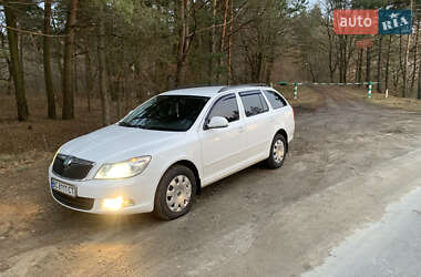 Універсал Skoda Octavia 2011 в Яворові